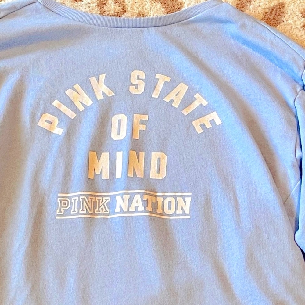 💗 💙 PINK Victoria’s Secret Blue Oversized Sweatshirt      size Medium - Picture 4 of 4